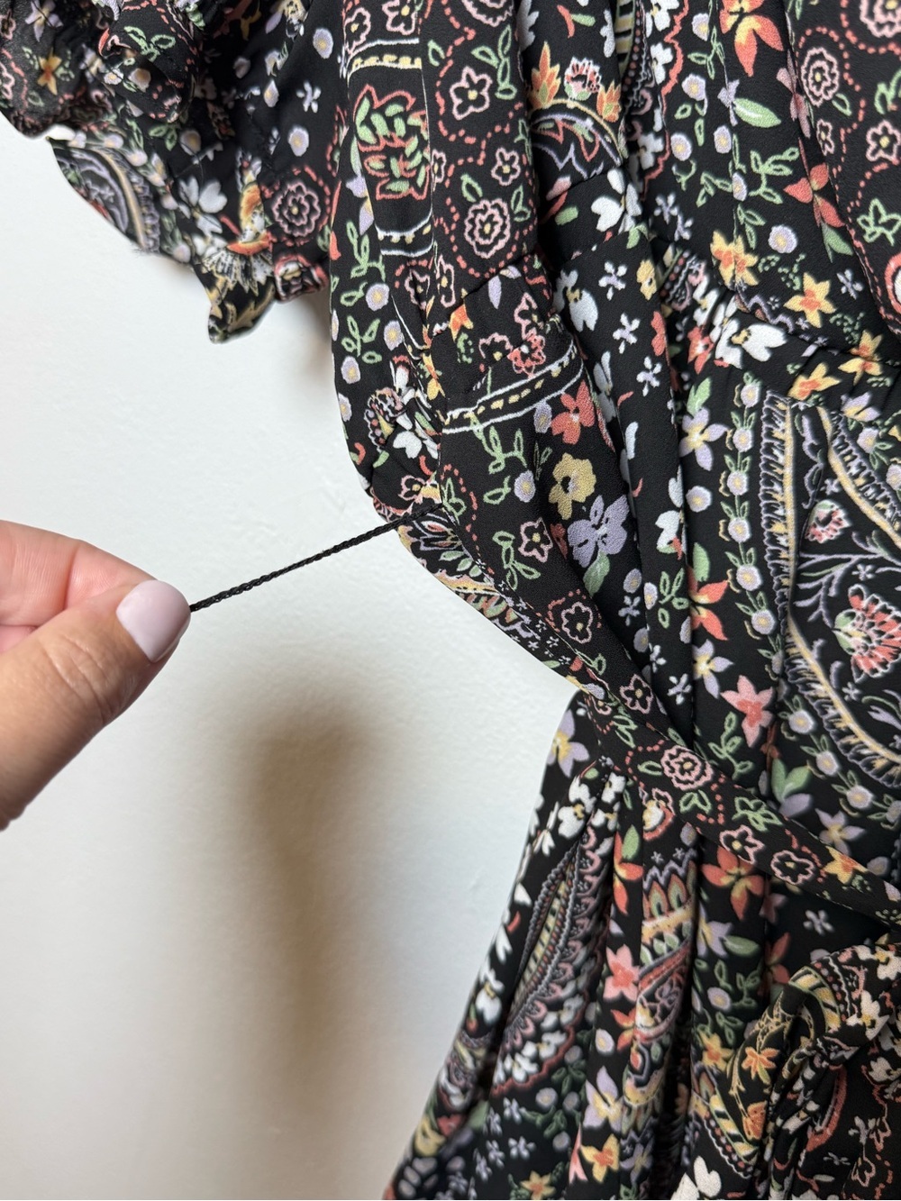 torrid Black Paisley Floral Short Sleeve Blouse - Picture 7 of 7